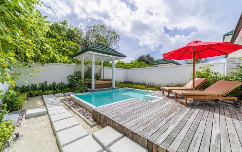 Siyam World - Three Bedroom Beach Residence Pool Area